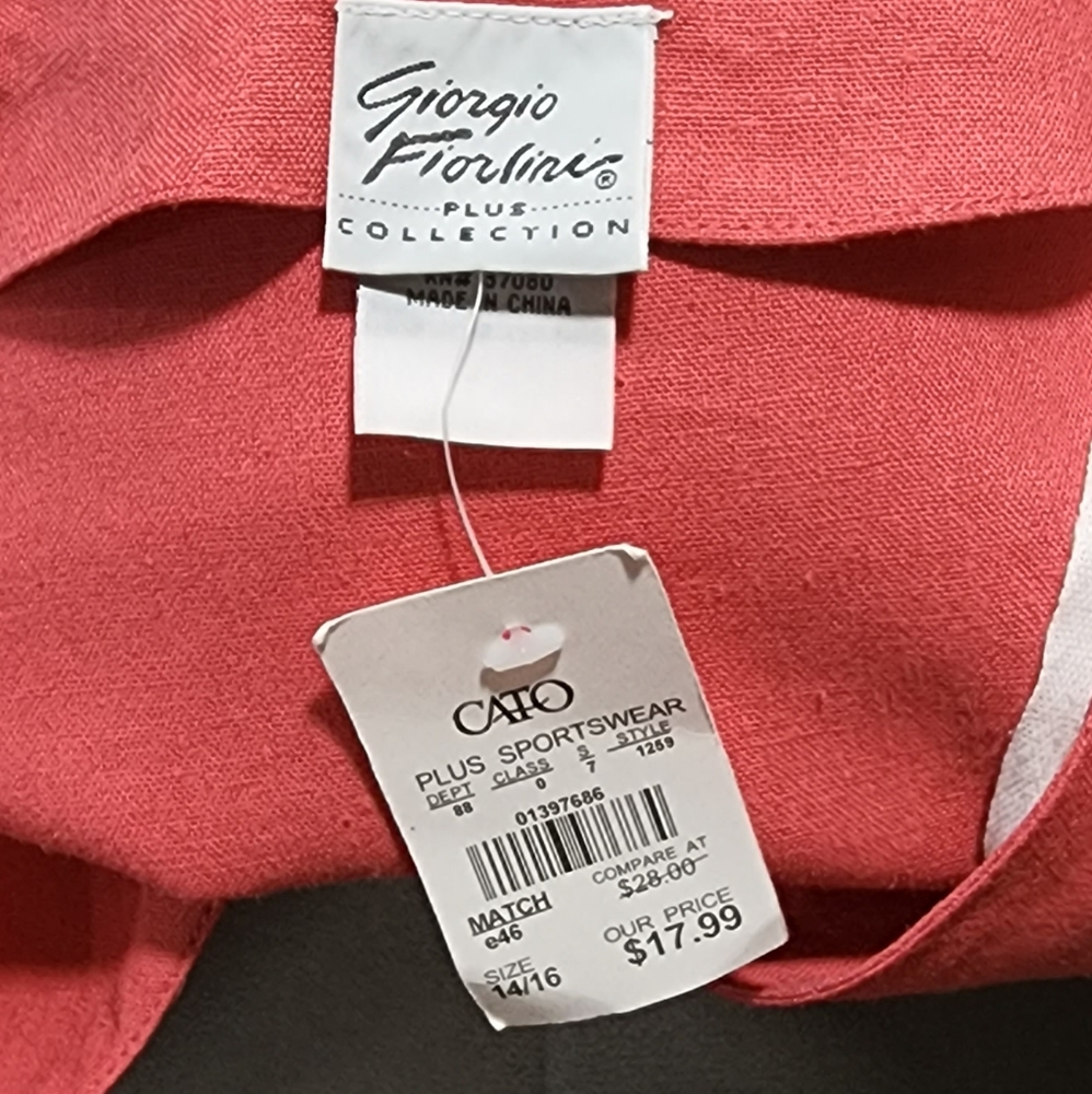 NWT Ruffle Accent Plus Size Top - Picture 5 of 9